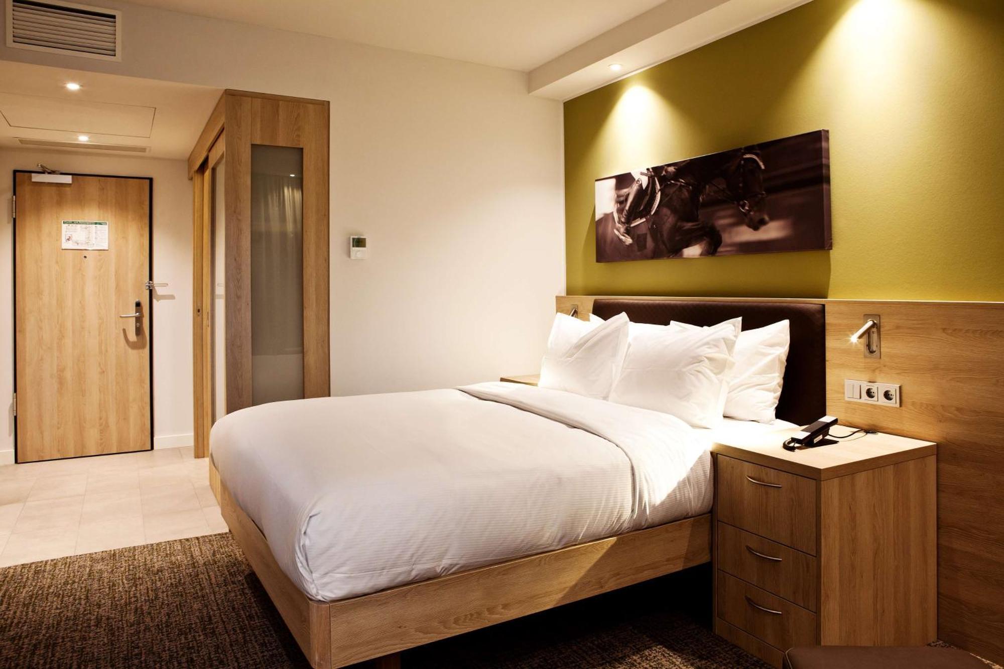 Hampton By Hilton Aachen Tivoli Hotel Luaran gambar