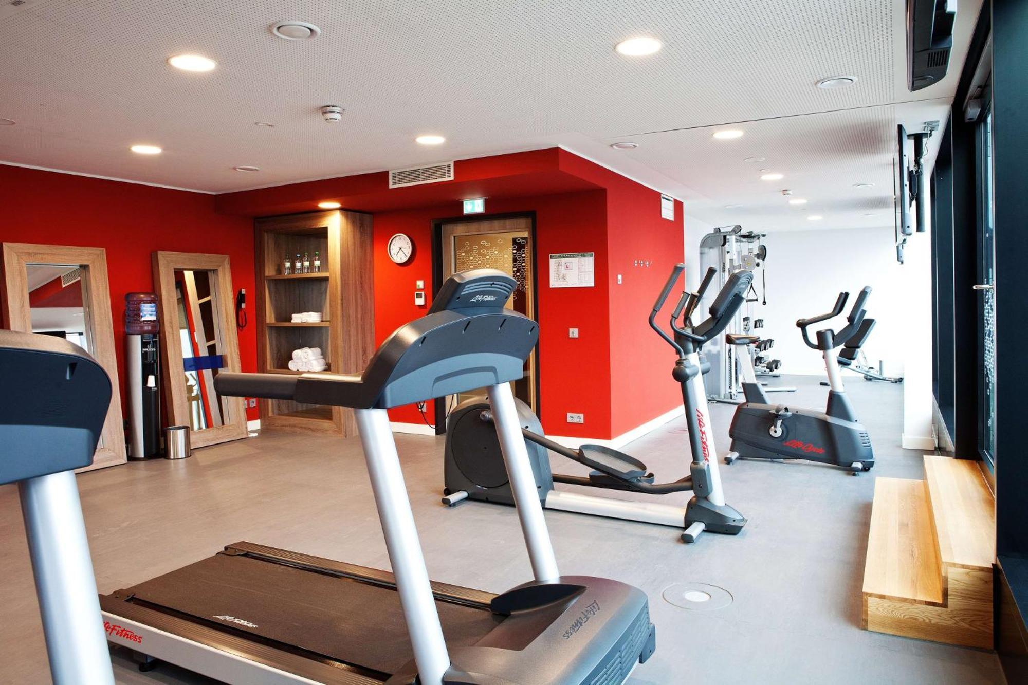 Hampton By Hilton Aachen Tivoli Hotel Luaran gambar